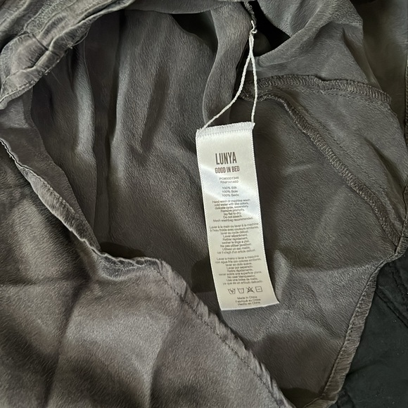 Lunya 100% Silk Shorts - Picture 4 of 4